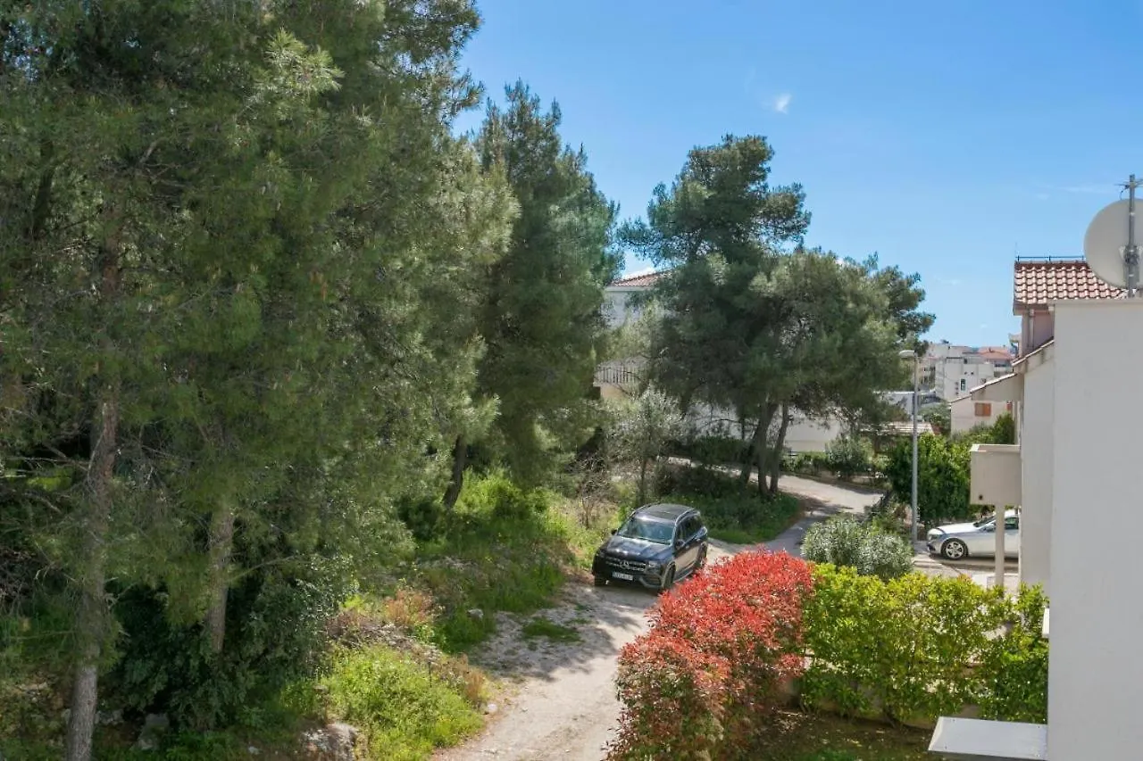 Villa Palavra - Apartments With Amazing Views And Shared Heated Pool Τρογκίρ