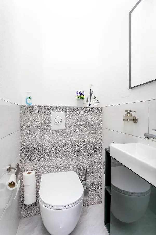 Villa Palavra - Apartments With Amazing Views And Shared Heated Pool Τρογκίρ